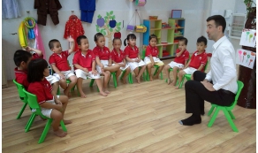 Có nên lắp sàn nhựa cho nhà trẻ hay không ?